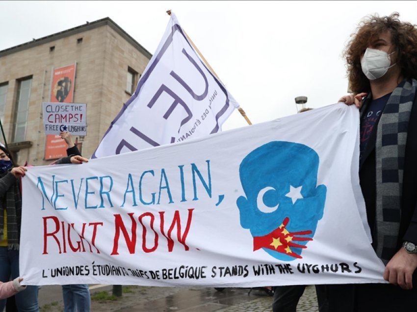 Tortura kineze ndaj ujgurëve, shpërthejnë protestat në Belgjikë