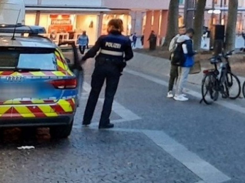 Policia gjermane pranoi një telefonatë për shkak të zhurmës së madhe në restorant, u befasuan nga ajo që gjetën