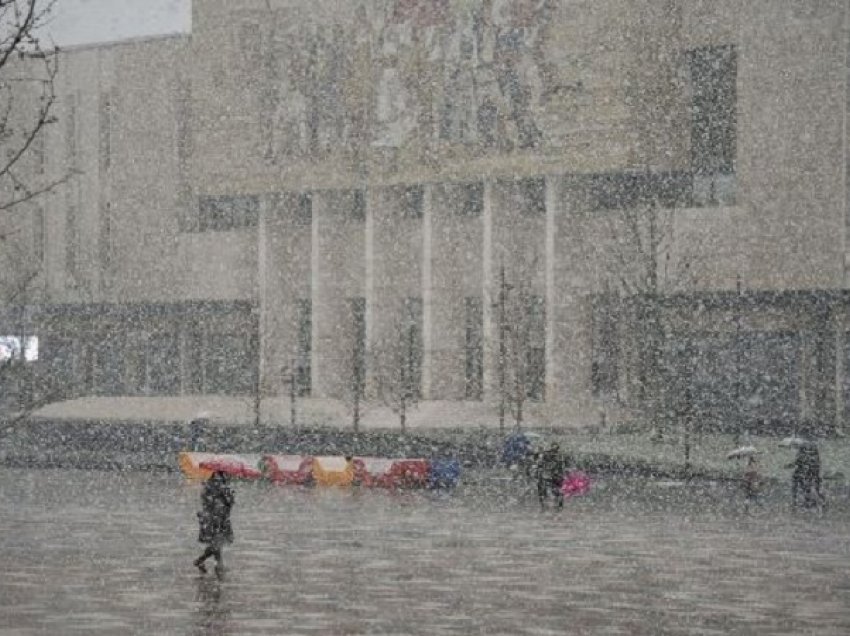 Ulje e theksuar e temperaturave/ Pritet dëborë në fundjavë