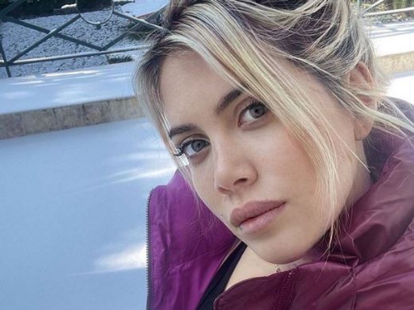 Mes dëborës, Wanda Nara ekspozon gjoksin