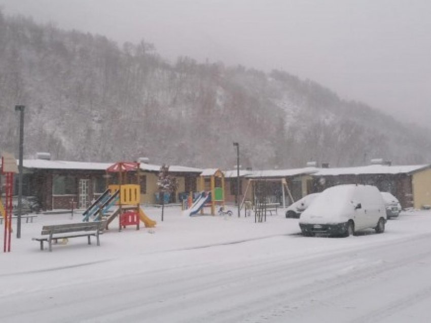 ​Itali, moti i acartë mbyll shkollat në disa provinca