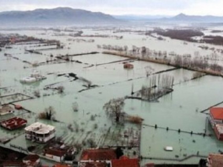 Shkodër: Mbi 4700 ha tokë ende nën ujë