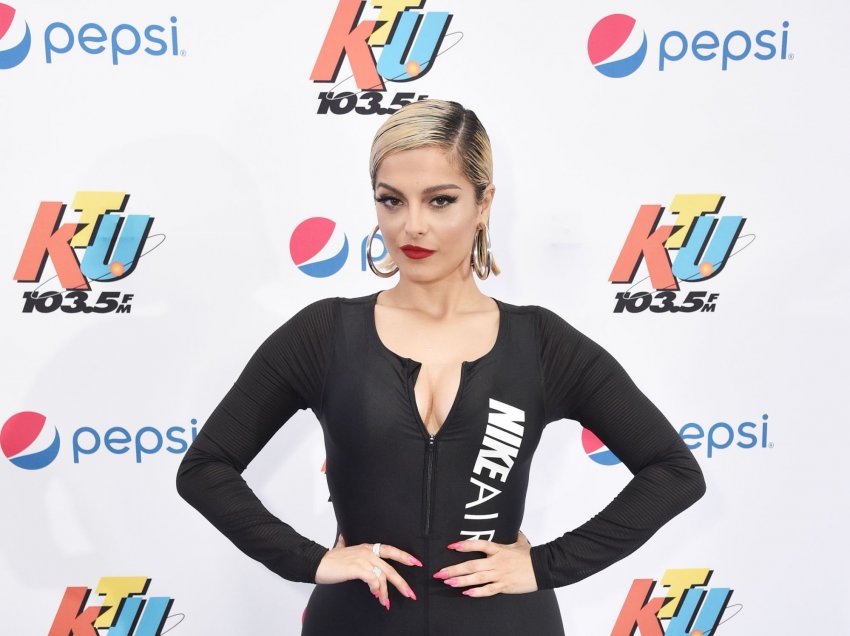 Bebe Rexha konfirmon se po punon këngë për grupin e njohur