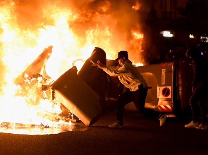 Arrestimi i reperit të njohur, protesta të dhunshme në Spanjë