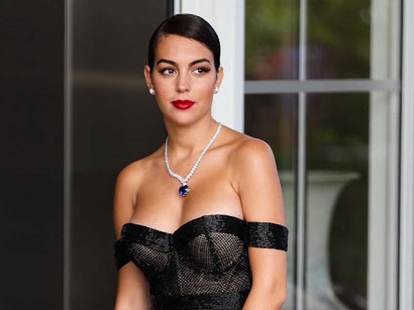 Georgina shfaqet plot stil në fotosesionin për revistën ‘InStyle Espana’