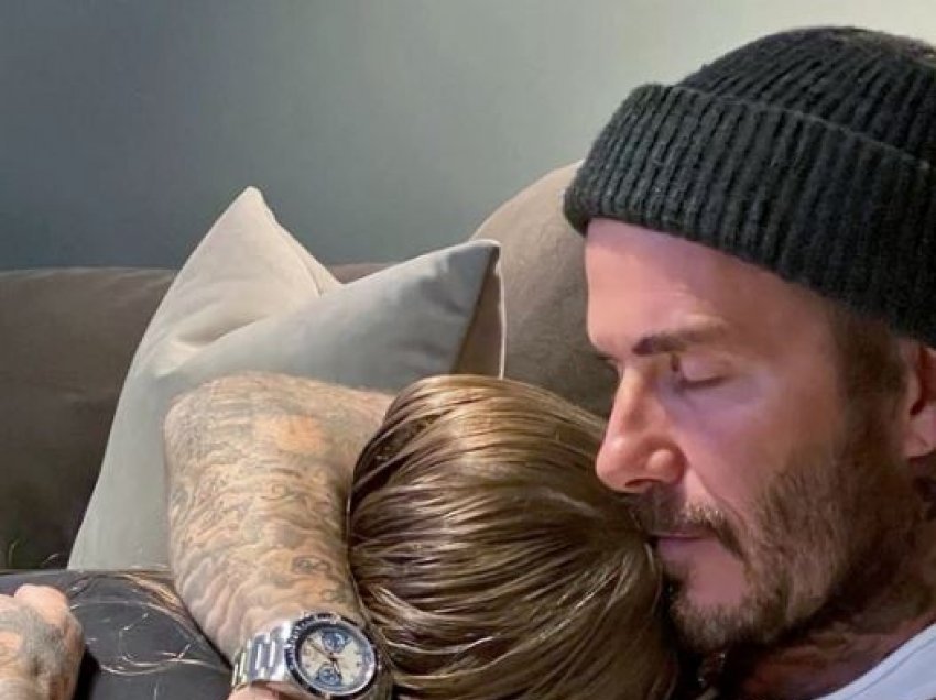 David Beckham publikon një foto në përqafim të vajzës së tij