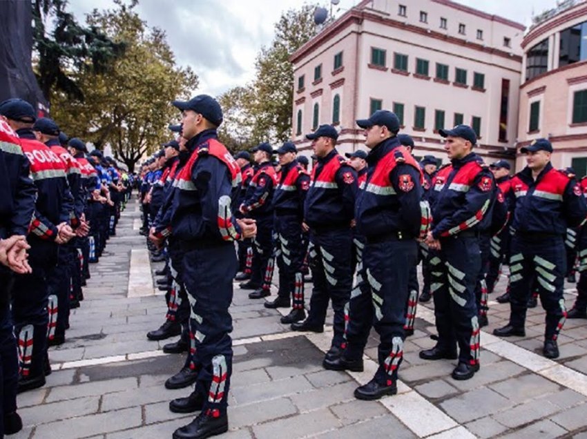 Pezullohet procesi i vettingut në Polici