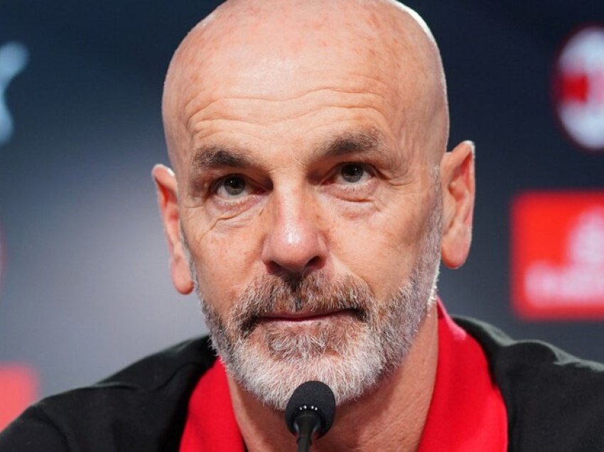 Pioli komenton shortin me Manchester United!