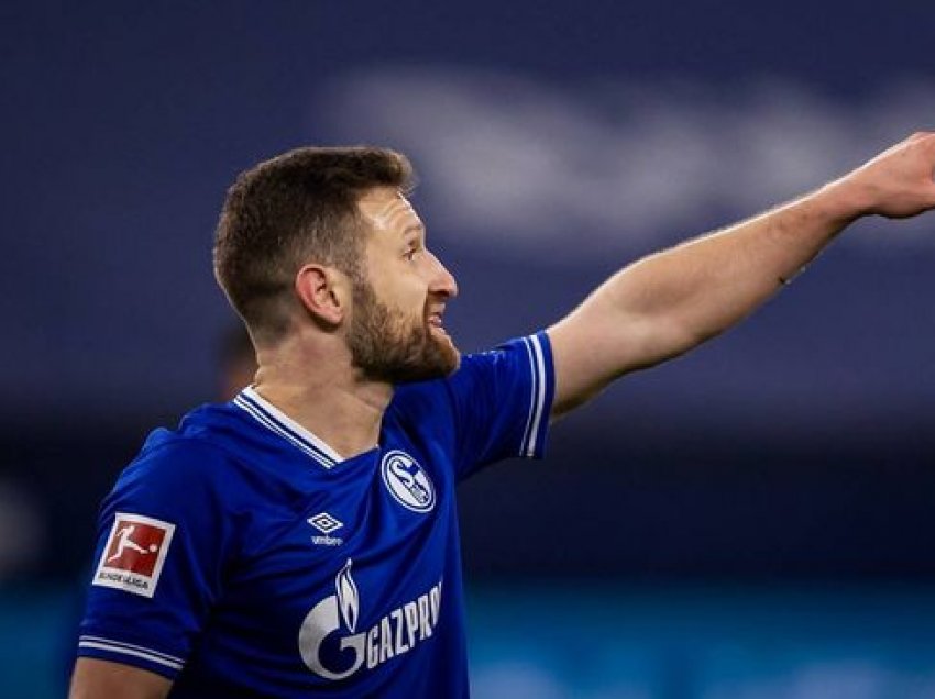 Mustafi nga minuta e parë për Schalken ndaj Stuttgartit