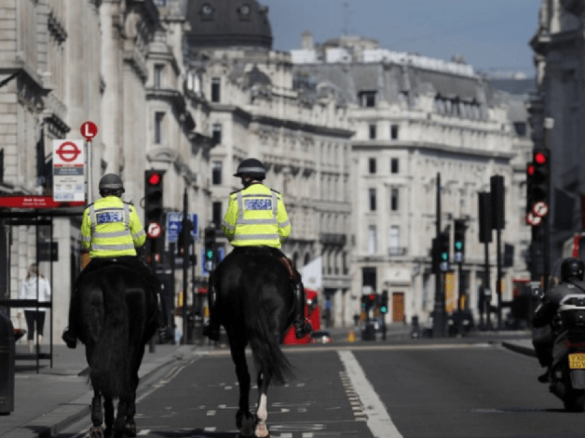 Rritje e lartë e infektimeve me COVID-19 në disa zona të Britanisë së Madhe