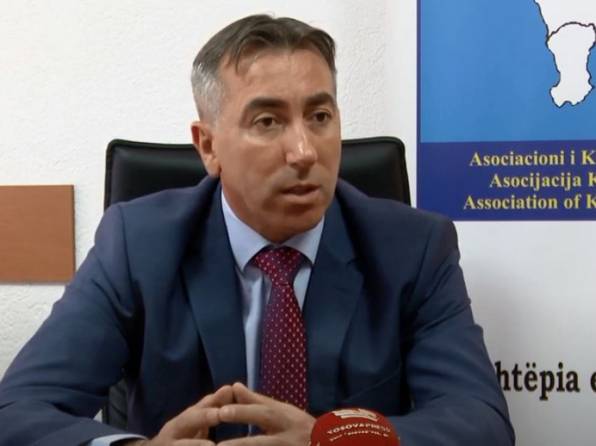 Ibrahimi thotë se komunat duan heqjen e orës policore, kërkon takim me ministrin Vitia