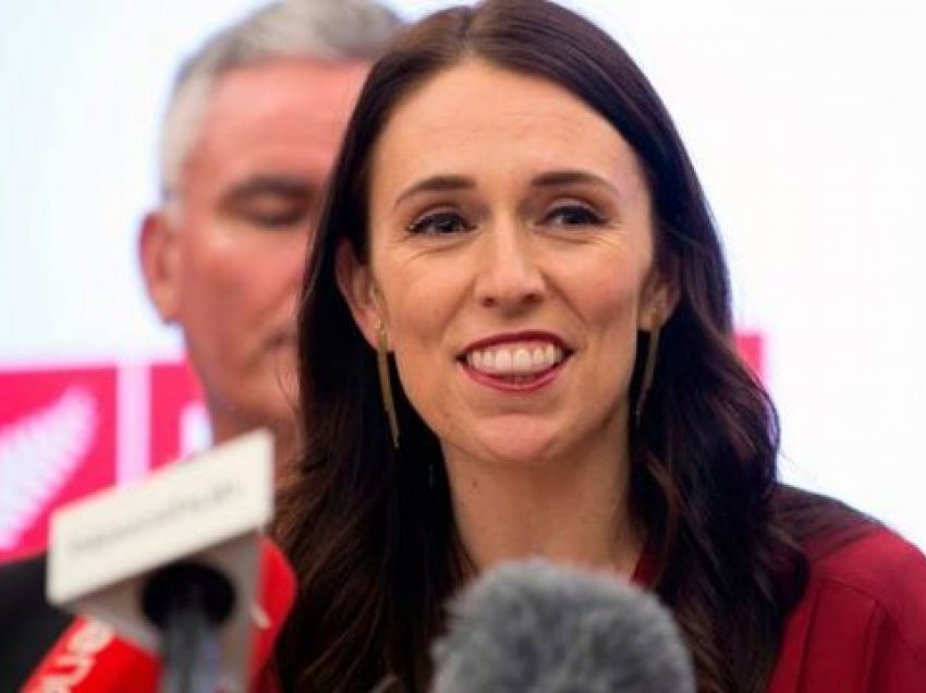 Jacinda Ardern, kryeministrja që erdhi nga arat dhe u ngjit në majë