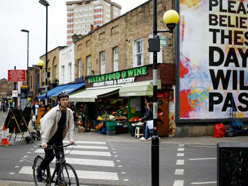 Britania paralajmëron shtrëngim të masave anti-covid