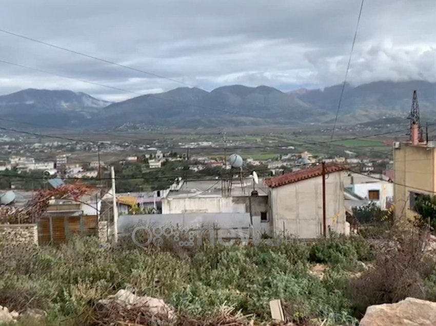 Shumë pranë qytetit, rruga e fshatit Gjashtë që s’ka njohur asnjëherë investime