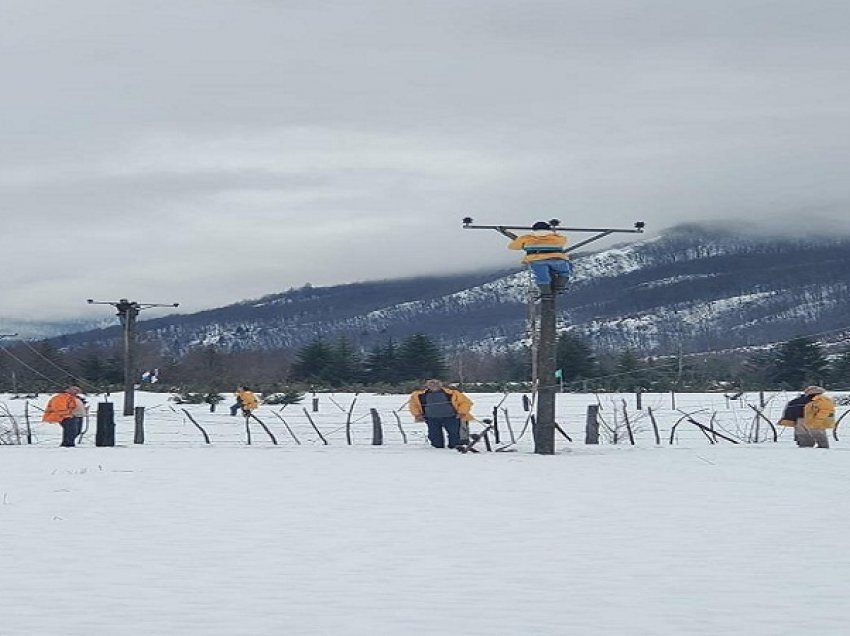 Dëbora prish linjën 50 km në Valbonë, situata drejt normalizimit