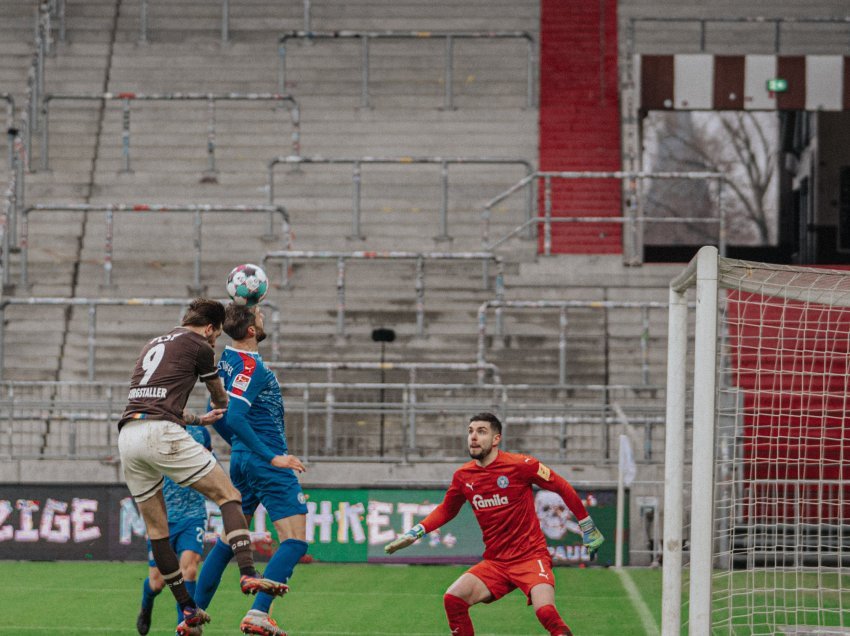 Paçarada titullar dhe ndër më të mirët, ja nota e tij në Bundesliga II