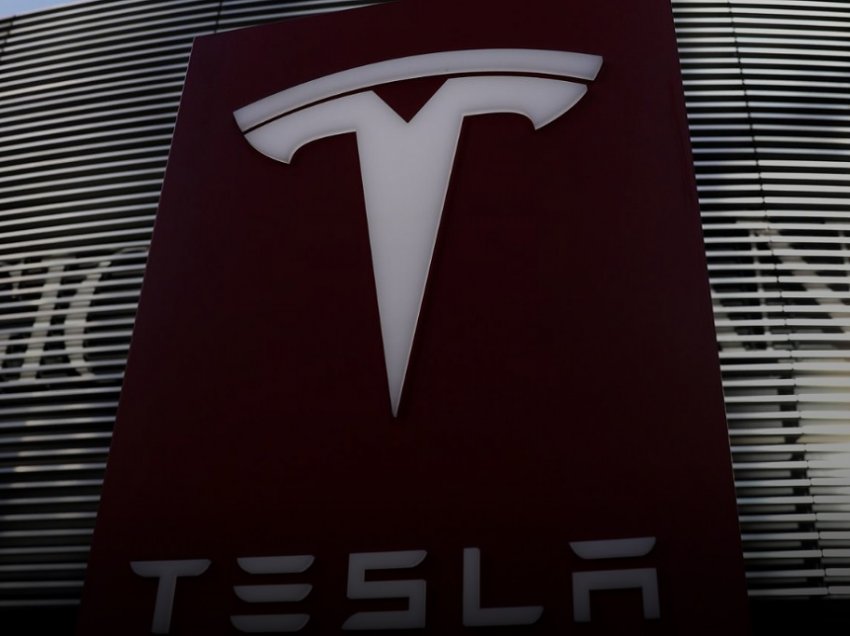 Tesla e Elon Musk tashmë vlen 800 miliardë USD