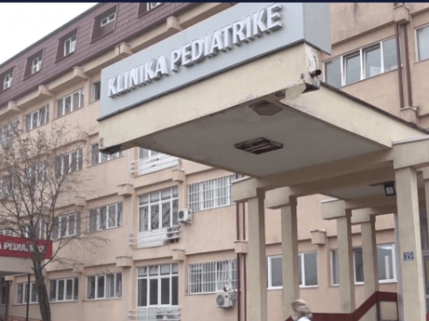 Në Klinikën e Pediatrisë u trajtuan mbi 70 fëmijë të prekur me COVID-19, më i vogli dymuajsh