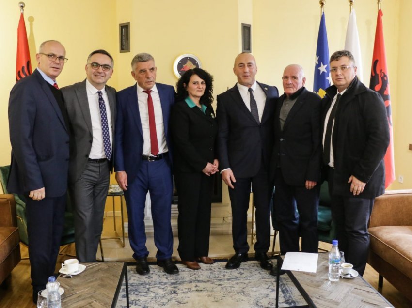 Ramush Haradinaj prezanton edhe disa kandidatë për deputetë, nga Podujeva, Gjakova, Vushtrria e Vitia