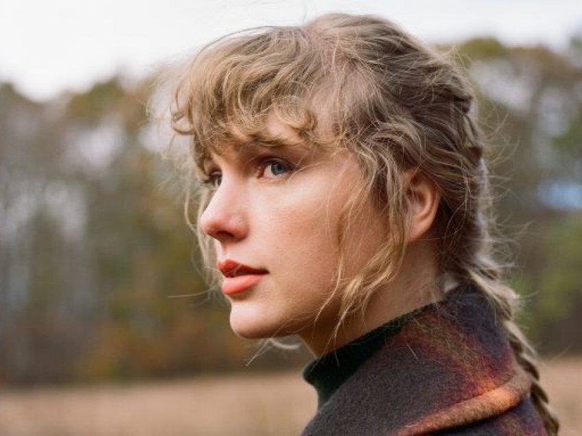 Me albumin “Evermore”/Taylor Swift thyen të gjithë rekordet