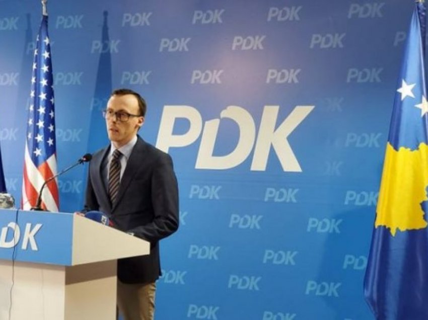 PDK: Në mungesë të programit serioz, VV po na ofron nudizëm