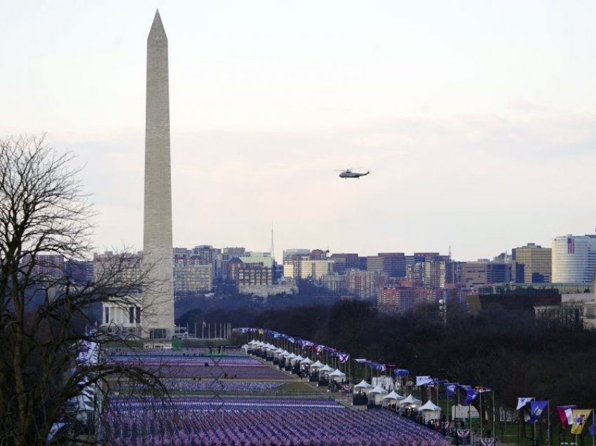 Zëvendëspresidenti Pence arrin për ceremoninë e inaugurimit