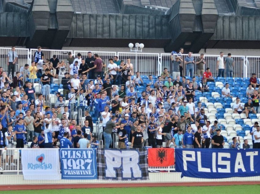 Reagojnë tifo-grupi kryeqytetas “Plisat”