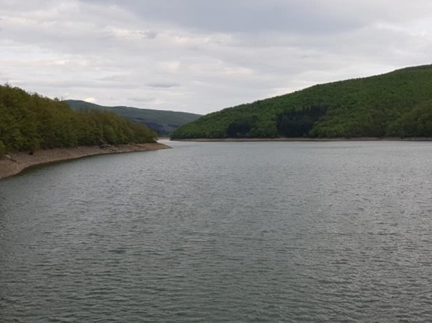 Shiu shkakton turbullira në Badovc dhe Batllavë