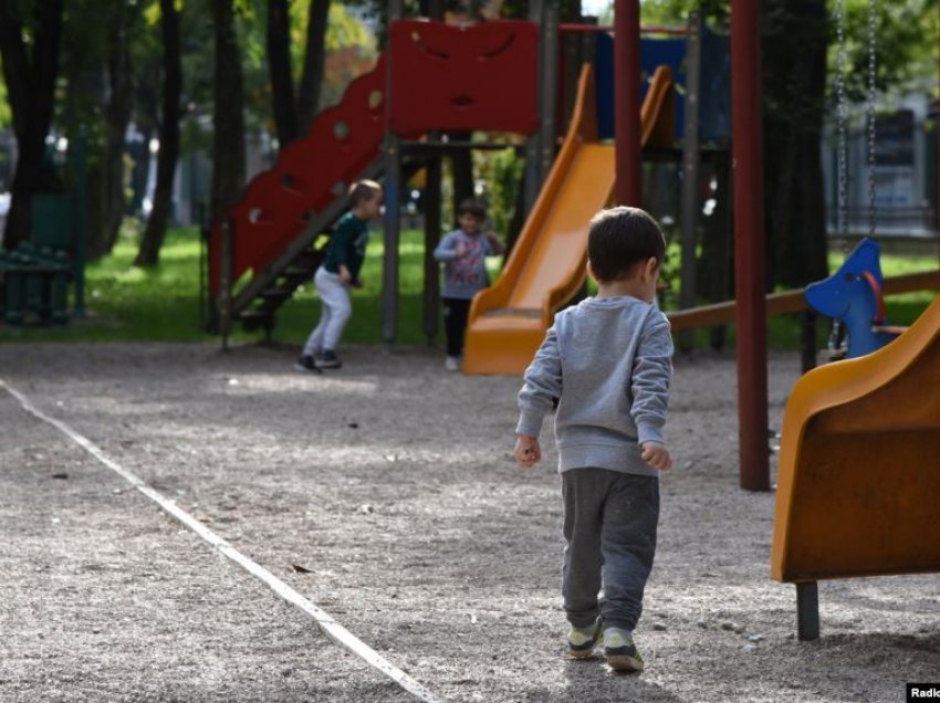 Baballarët, të painteresuar për edukimin e hershëm të fëmijëve