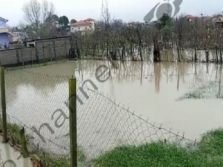 Përmbytje në qarkun e Durrësit/ 11 familje të evakuuara