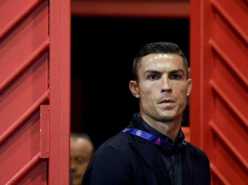 Nëna zbulon 'mëkatin' e CR7: Një herë në javë…