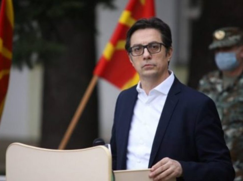 Pendarovski reagon për “Dhomën Publike”, kërkon që sa më shpejtë të ketë përgjegjësi