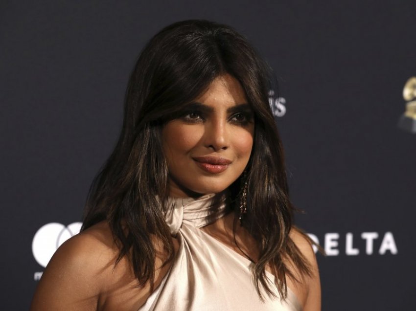 Priyanka Chopra kishte përjetuar ngacmime racizmi në shkollë