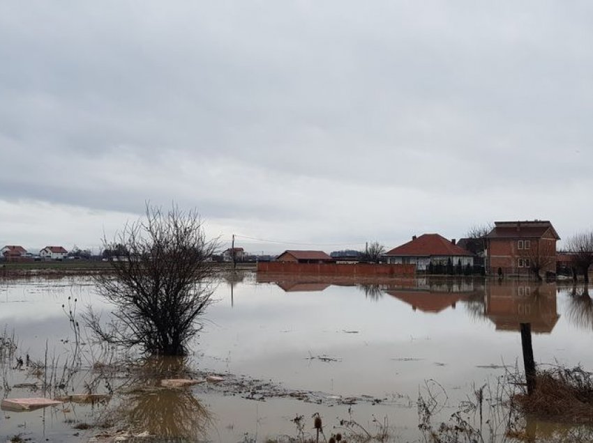 Sërish vërshime në Podujevë, bllokohen disa shtëpi në fshatin Dumosh