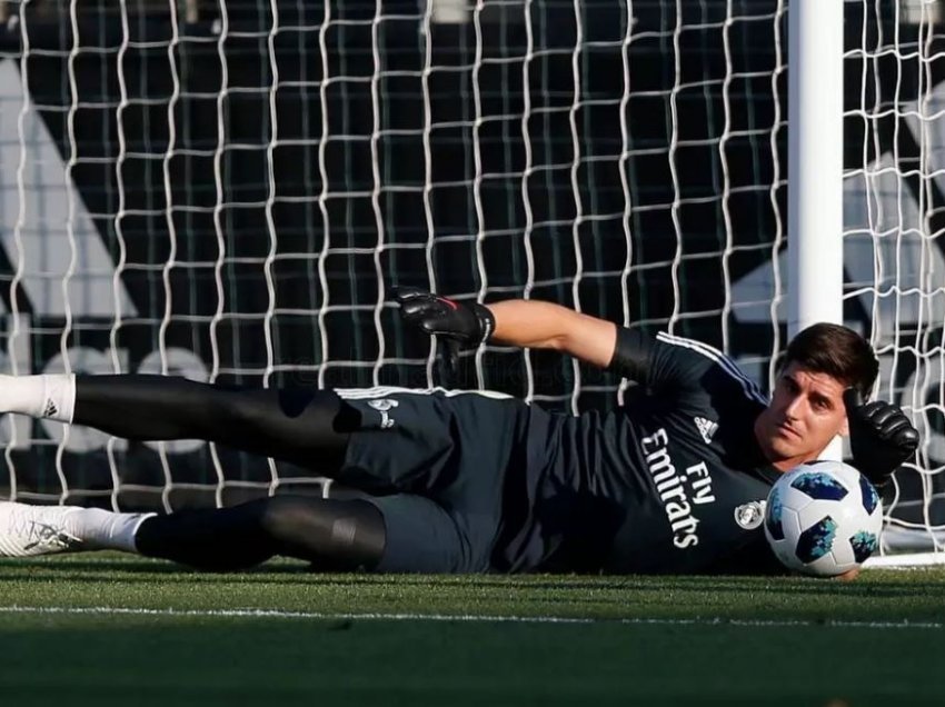 Të gjithë kundër Courtois: stërvitja e çmendur e Real Madrid