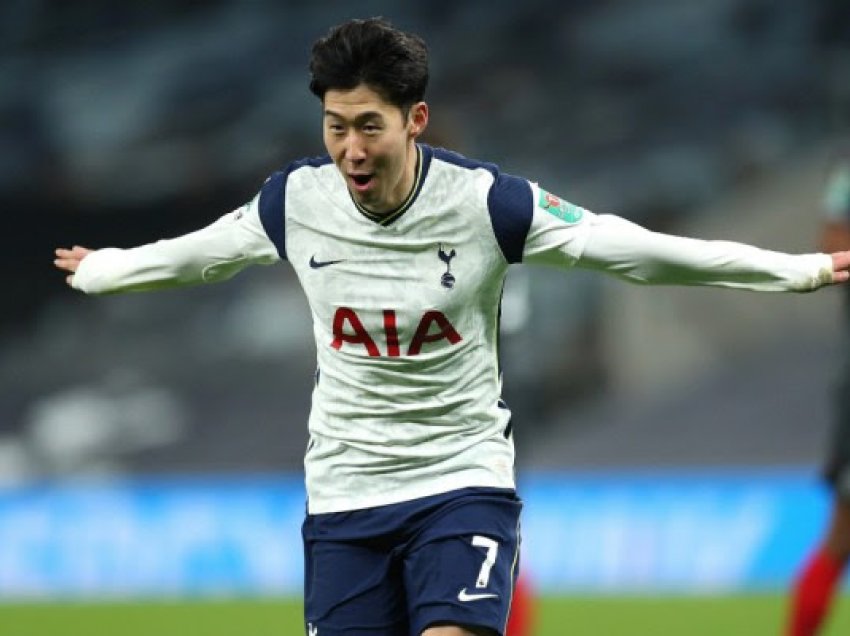 ​Son pritet të vazhdojë kontratën me Tottenham