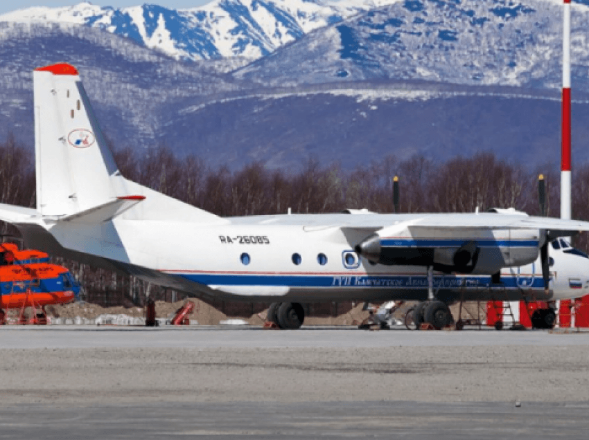 Asnjë i mbijetuar nga rrëzimi i aeroplanit në Rusi