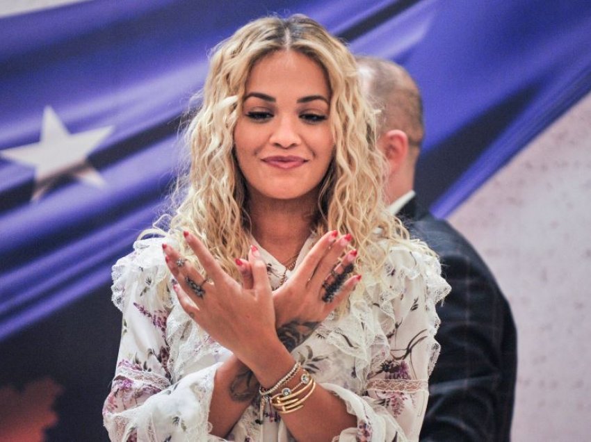 Rita Ora nuk humbet rast pa treguar dashurinë për Kosovën