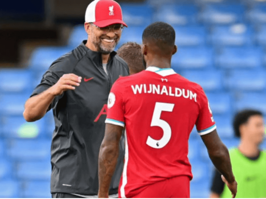 Zëvendësuesi i Wijnaldum, Liverpool interesohet për mesfushorin belg 