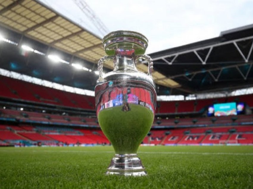 ​Ky është numri i tifozëve që do të jenë sot në “Wembley” për finalen Angli – Itali