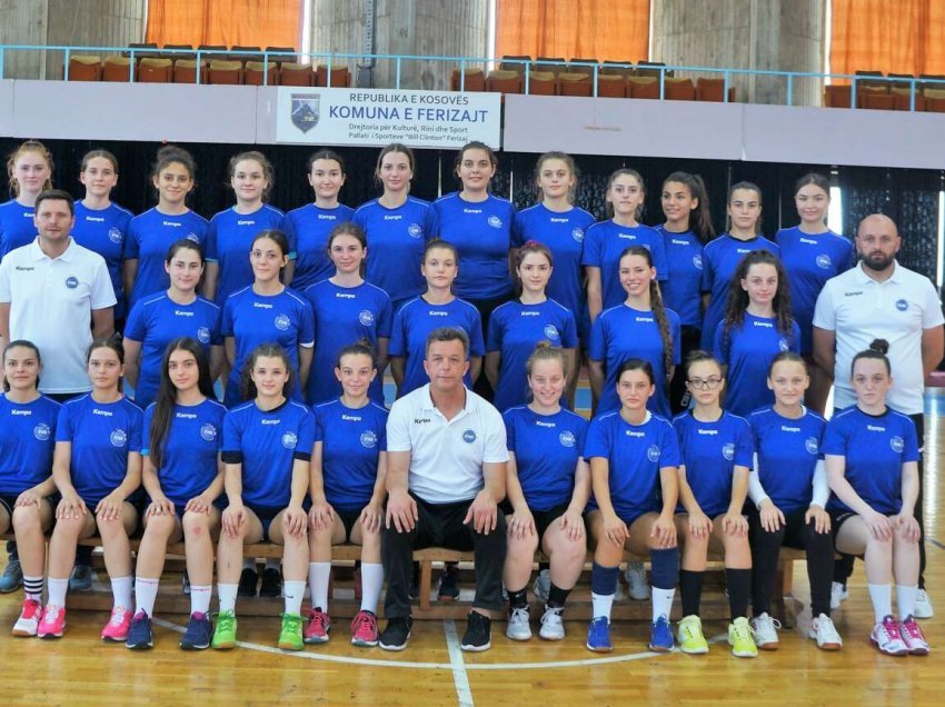 Testohen hendbollistet e grupmoshës U17