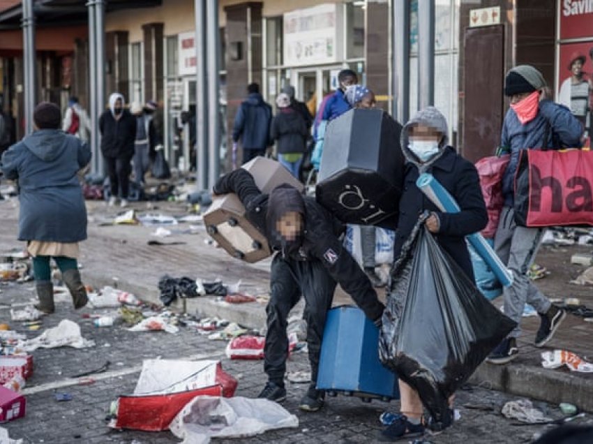 Afrika e Jugut kërkon të vendosë 25,000 trupa për të frenuar trazirat