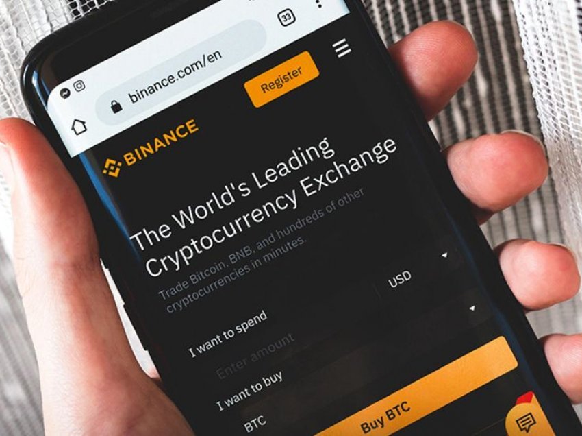 Hong Kong-u dhe Lituania goditje ndaj “Binance”