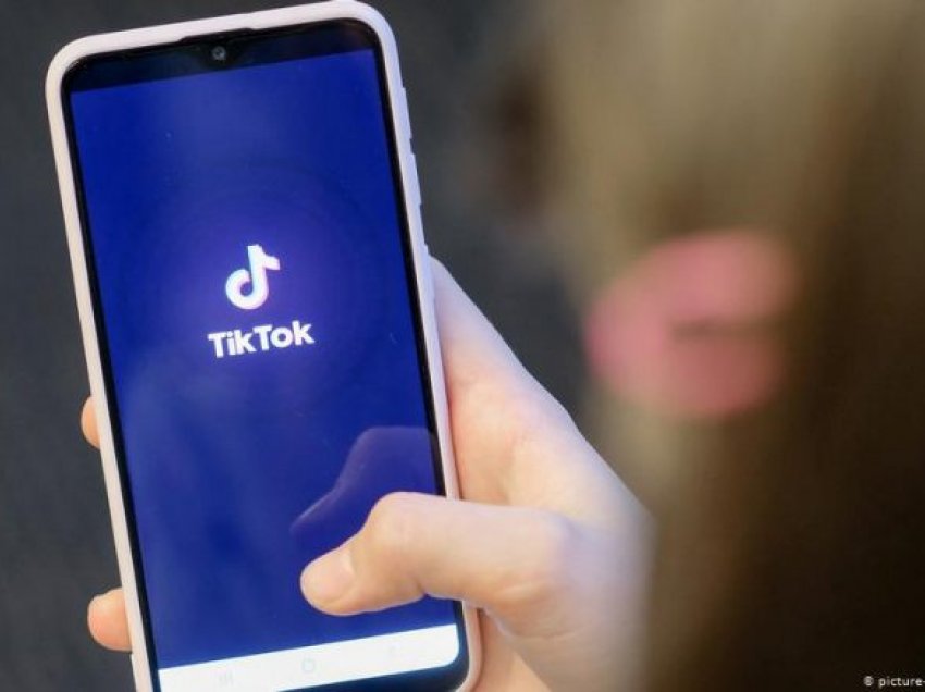 Pakistani ndalon përsëri TikTok-un për këtë arsye