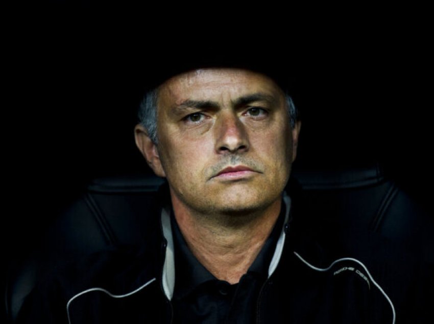 Mourinho nuk rri duarkryq