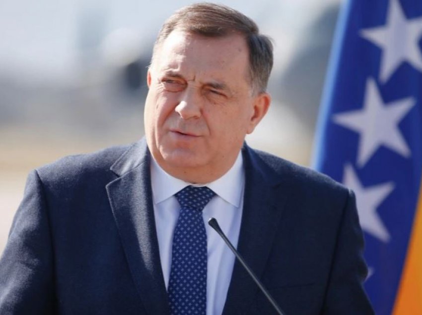 Dodik mbështet idenë për “botën serbe”