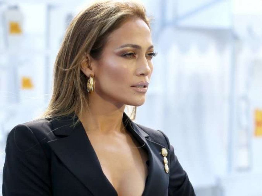 Jennifer Lopez feston sot ditëlindjen