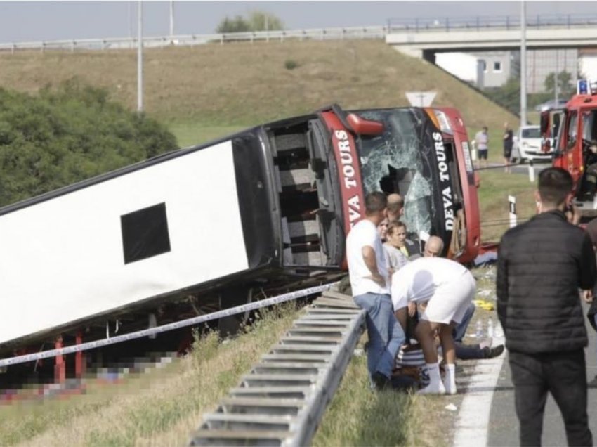 Rrëfimi i dhimbshëm: Rruga shkoi me muzikë e hare por përfundoi tragjikisht, flet njëra nga udhëtaret