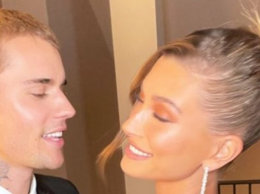 Justin dhe Hailey janë shfaqur me veshje elegante