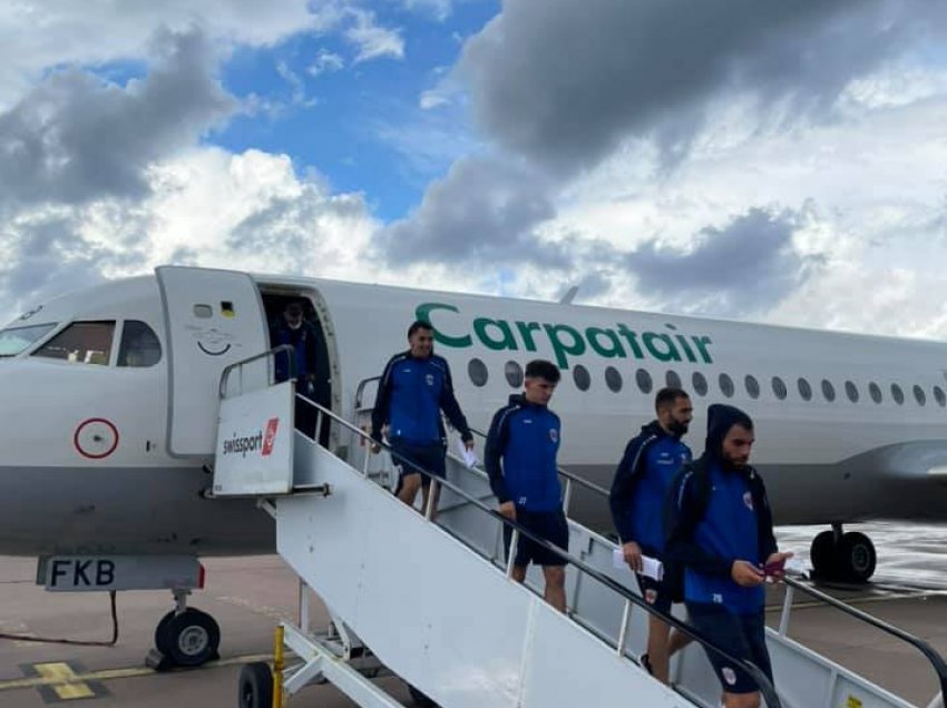 FC Prishtina ka ateruar në aeroportin e Manchesterit 